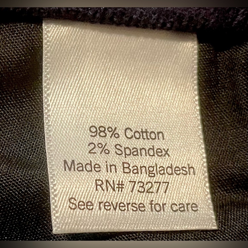 Women’s Dark Blue Corduroy Trousers
SIZE 14  /  EUC! - Picture 5 of 10